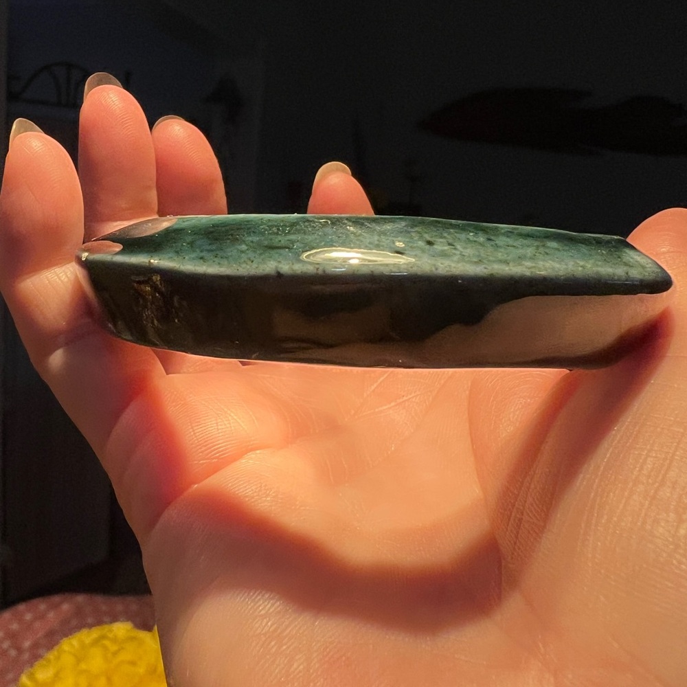 Elegant Green Ceramic Bracelet note minor chips hard to see when its on wrist - Picture 7 of 12
